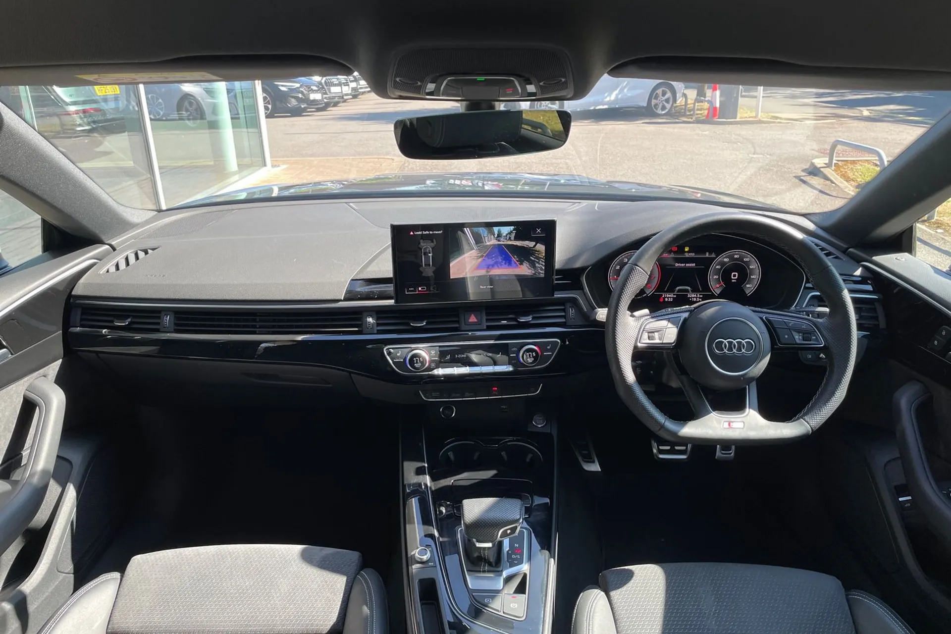 Audi A5 thumbnail image number 3