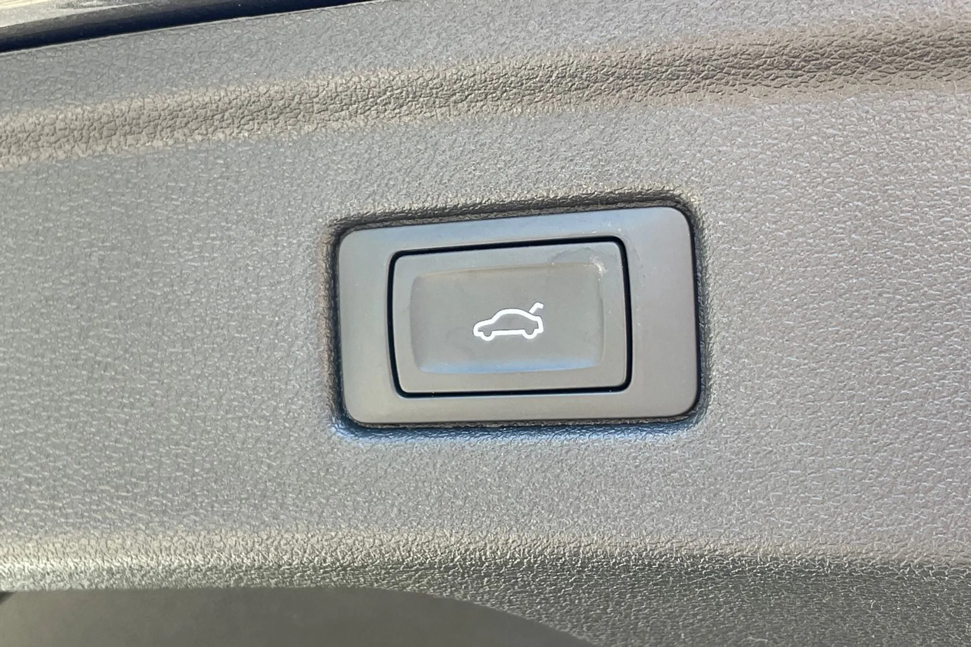 Audi A5 thumbnail image number 19