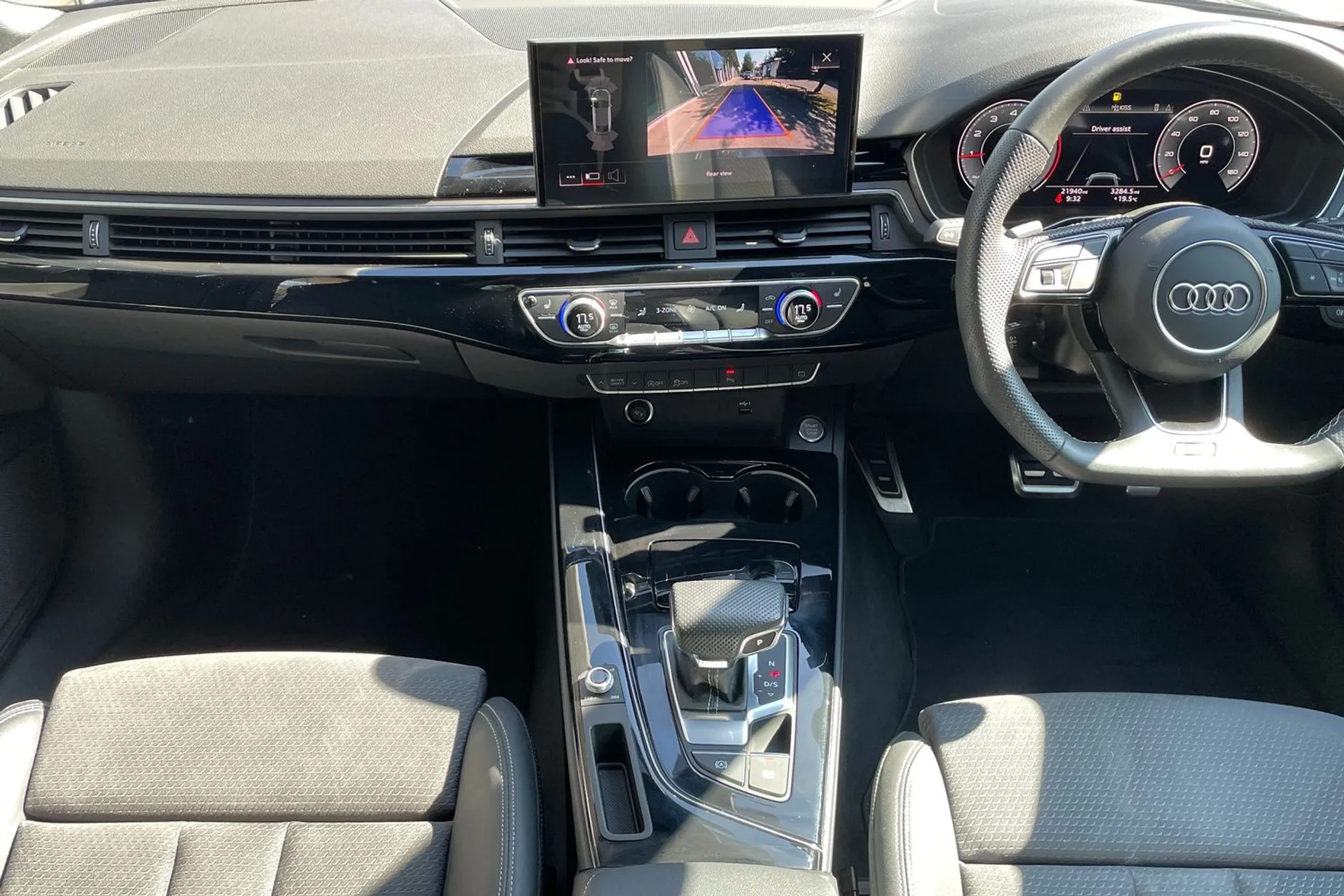 Audi A5 thumbnail image number 34