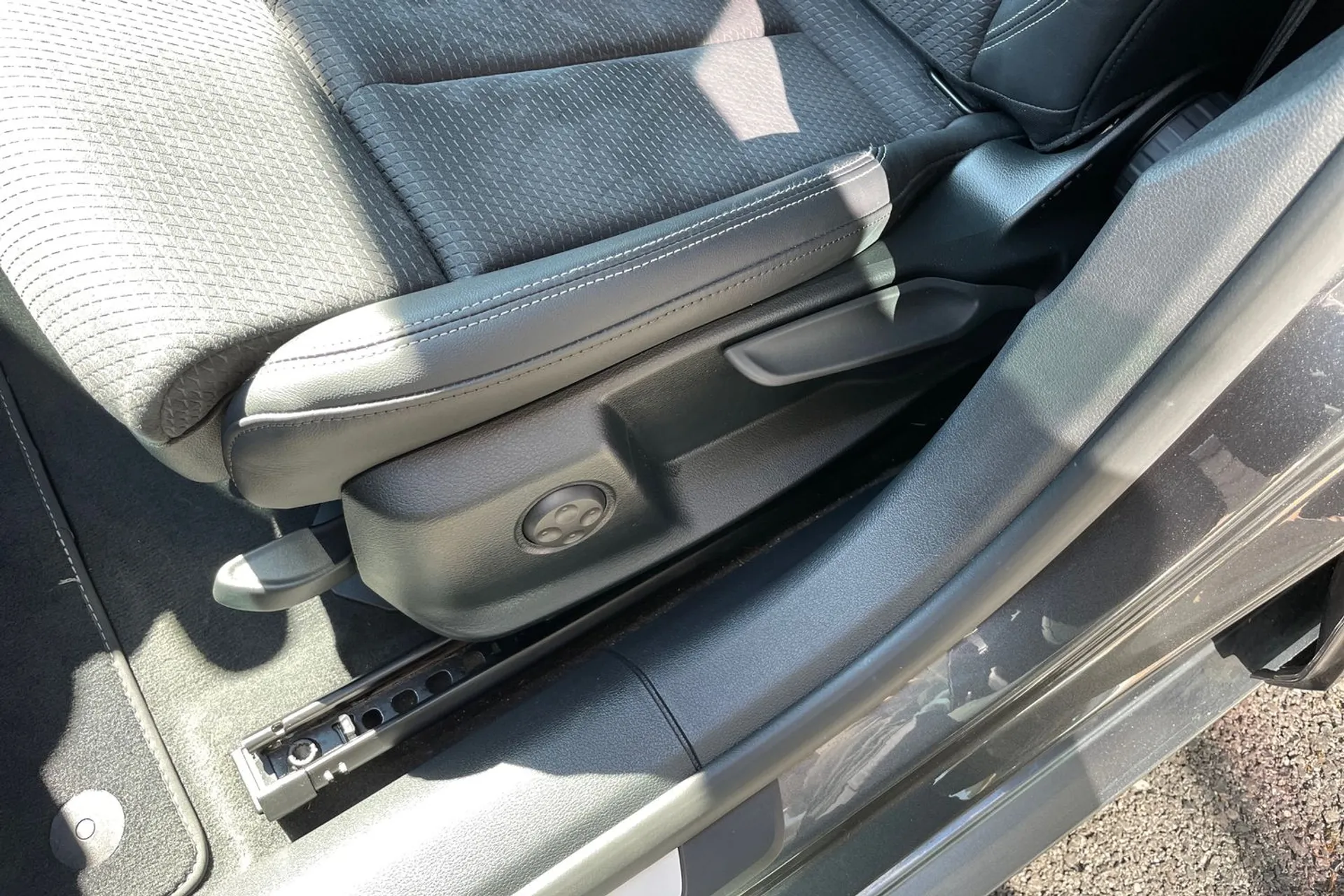 Audi A5 thumbnail image number 28