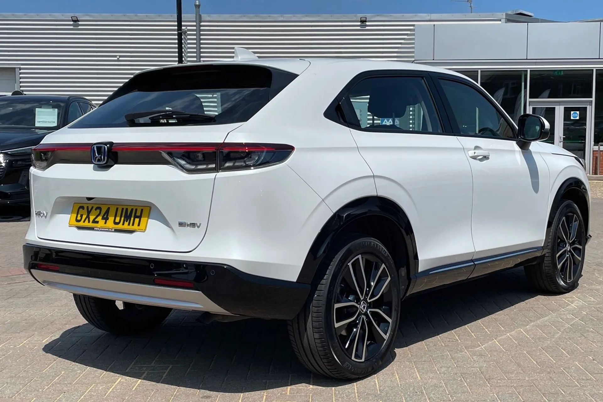 HONDA HR-V thumbnail image number 4