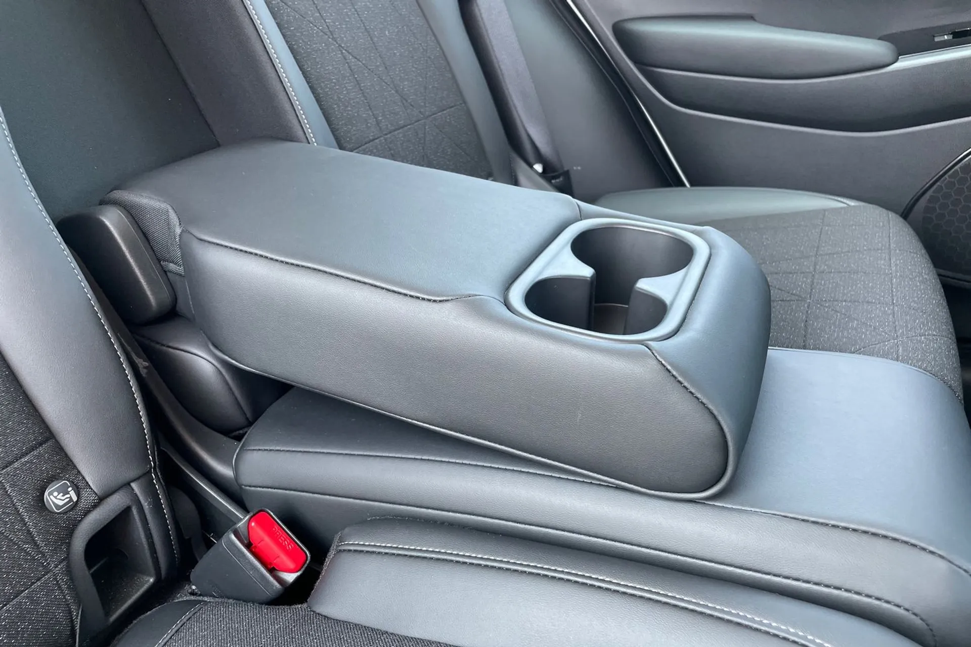 HONDA HR-V thumbnail image number 36