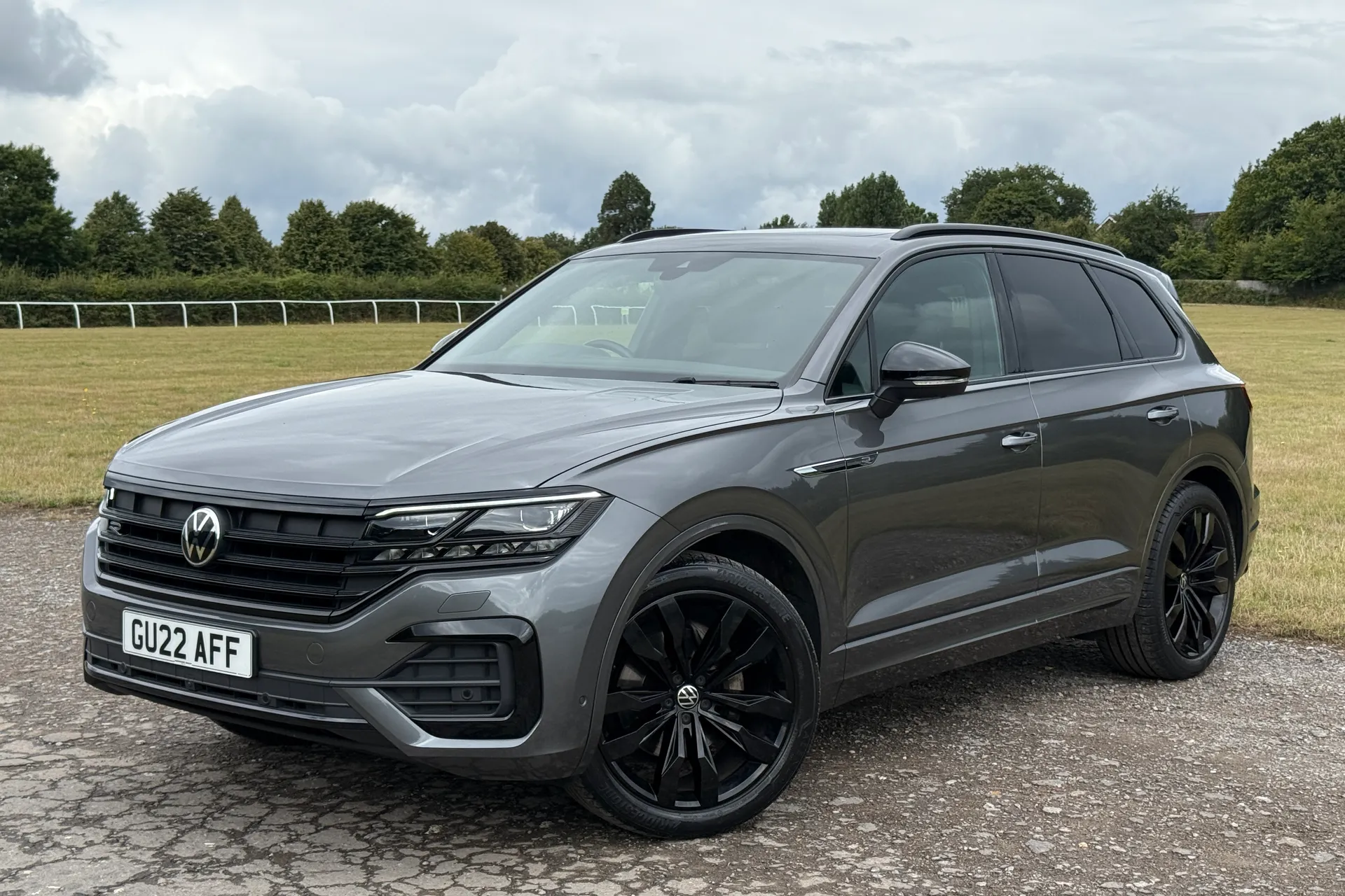 VOLKSWAGEN TOUAREG thumbnail image number 7