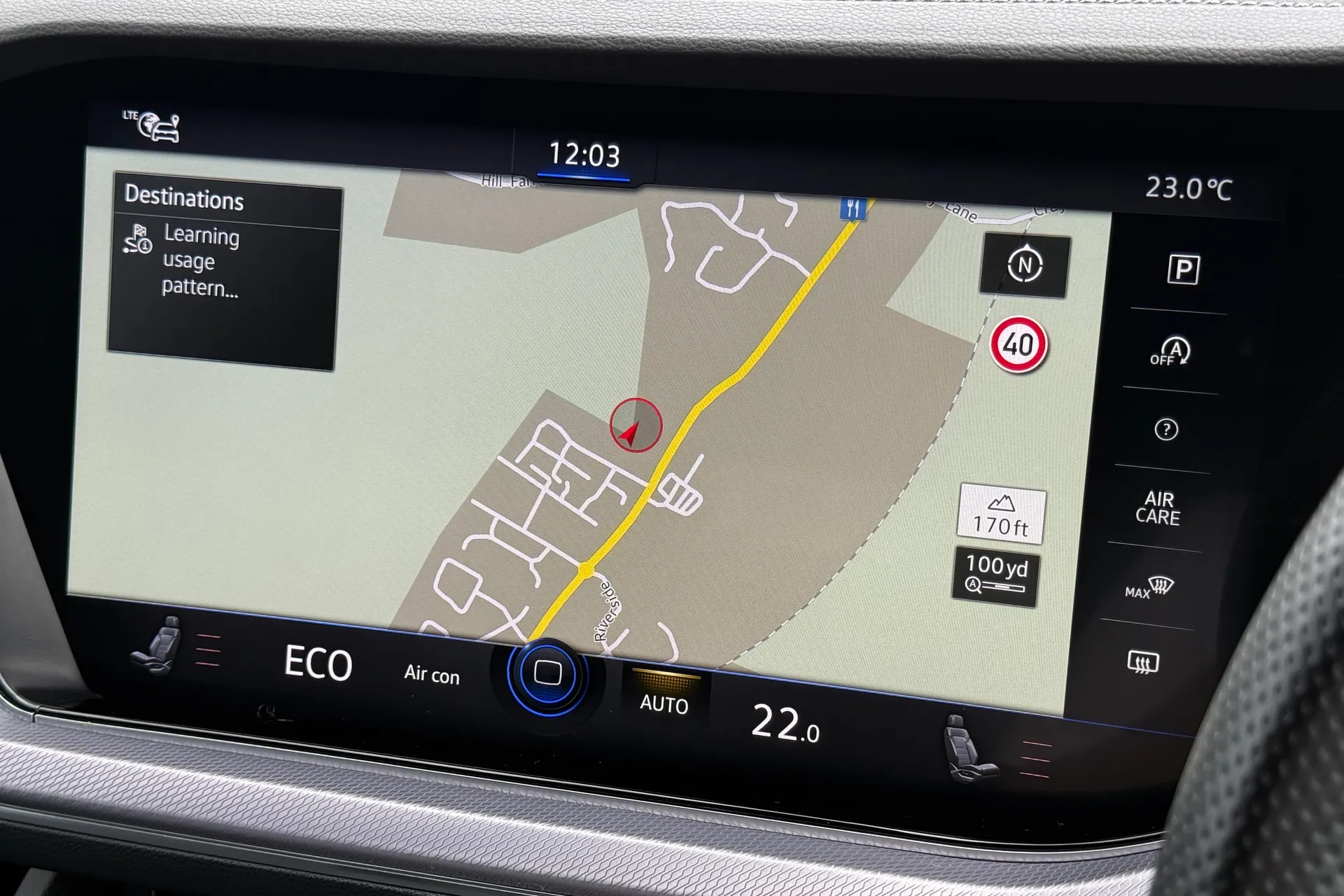 VOLKSWAGEN TOUAREG thumbnail image number 40