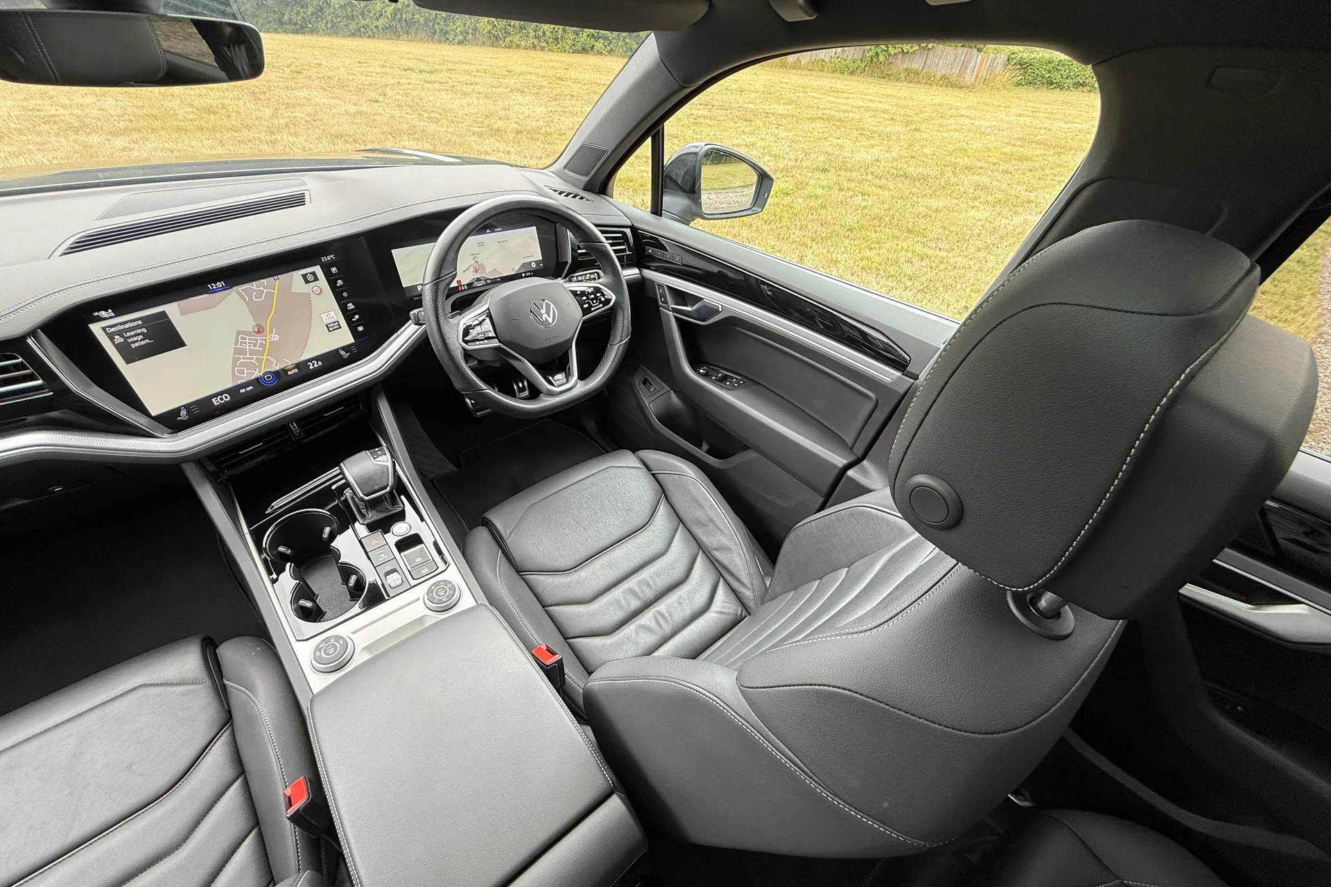 VOLKSWAGEN TOUAREG thumbnail image number 34