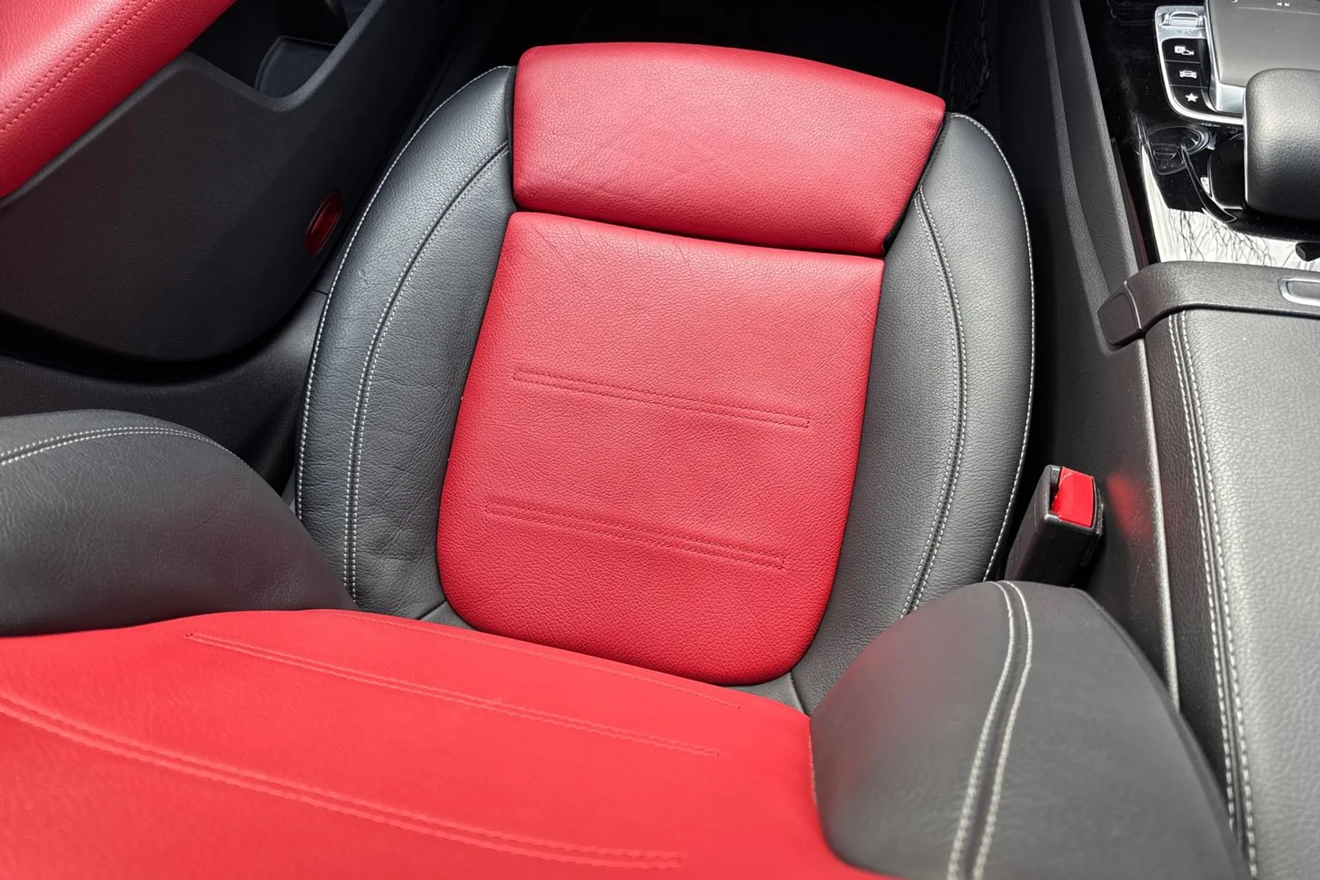 MERCEDES-BENZ CLA thumbnail image number 34