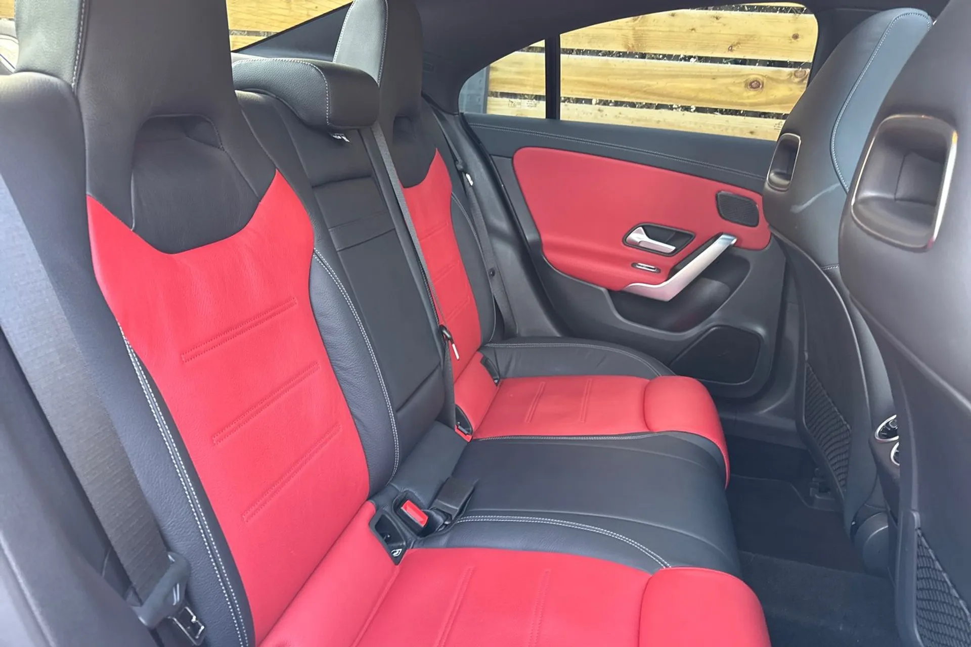 MERCEDES-BENZ CLA thumbnail image number 24