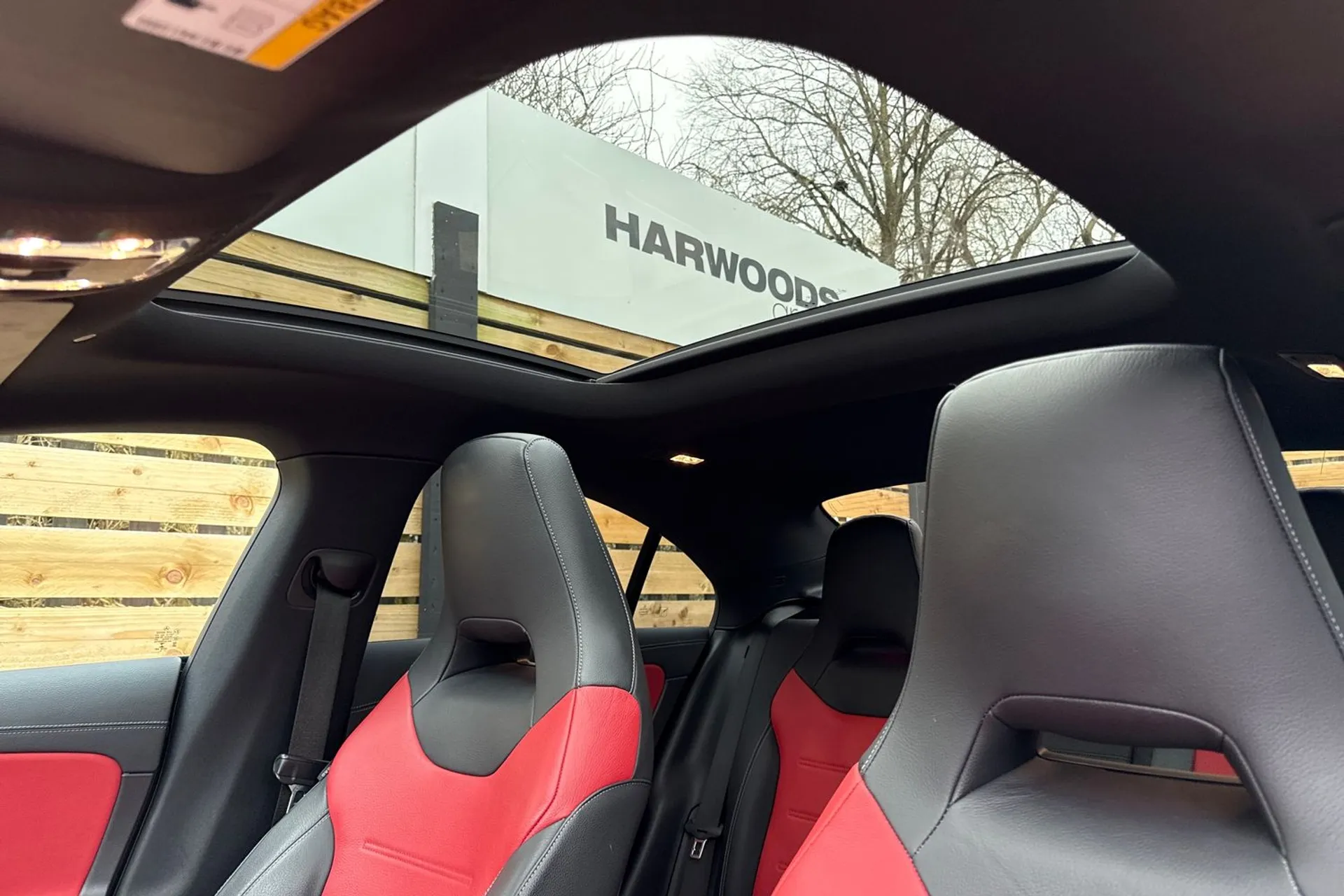 MERCEDES-BENZ CLA thumbnail image number 31