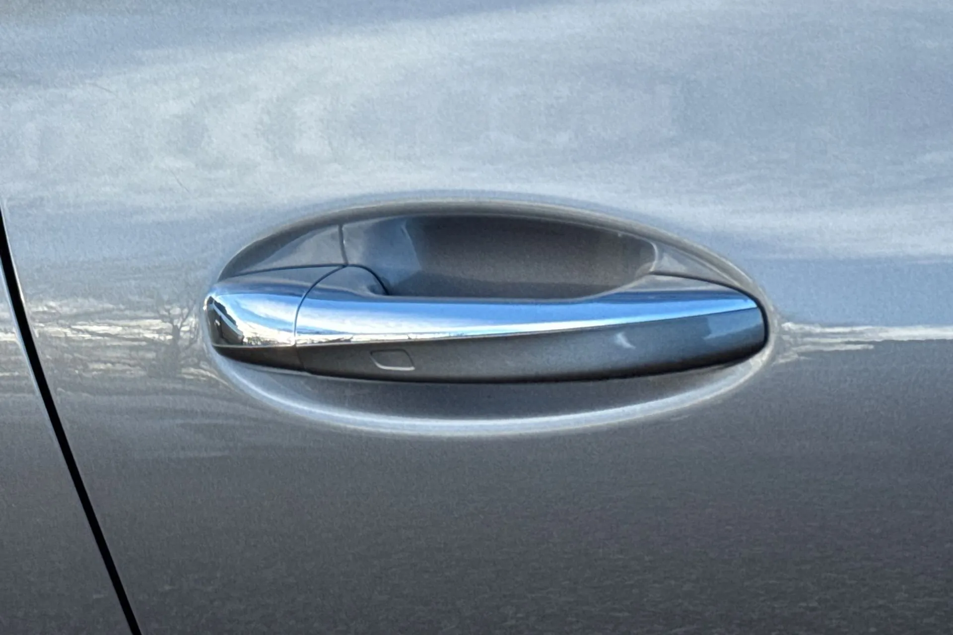 MERCEDES-BENZ CLA thumbnail image number 17