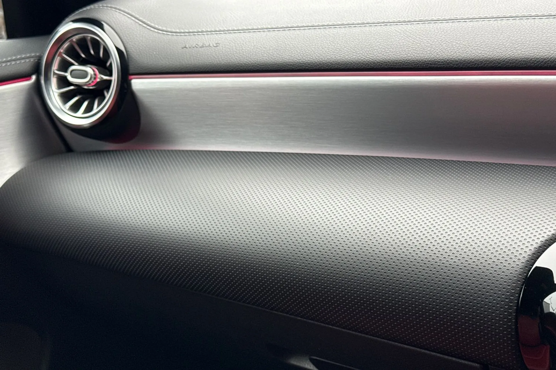 MERCEDES-BENZ CLA thumbnail image number 59