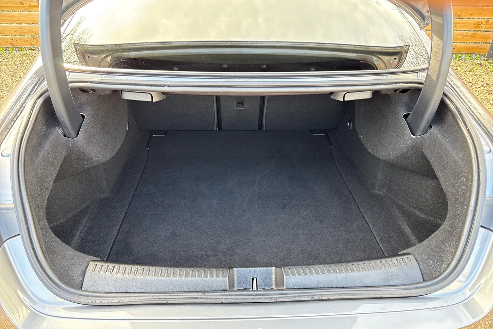 MERCEDES-BENZ CLA thumbnail image number 21