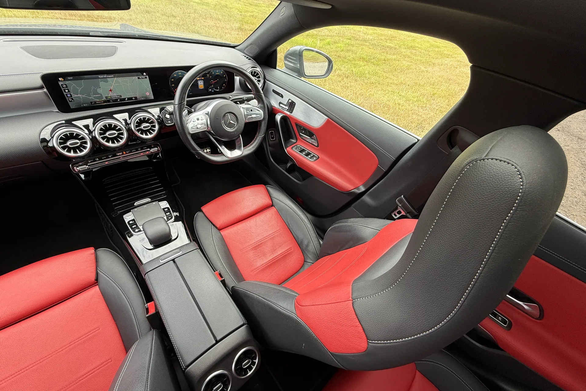 MERCEDES-BENZ CLA thumbnail image number 31