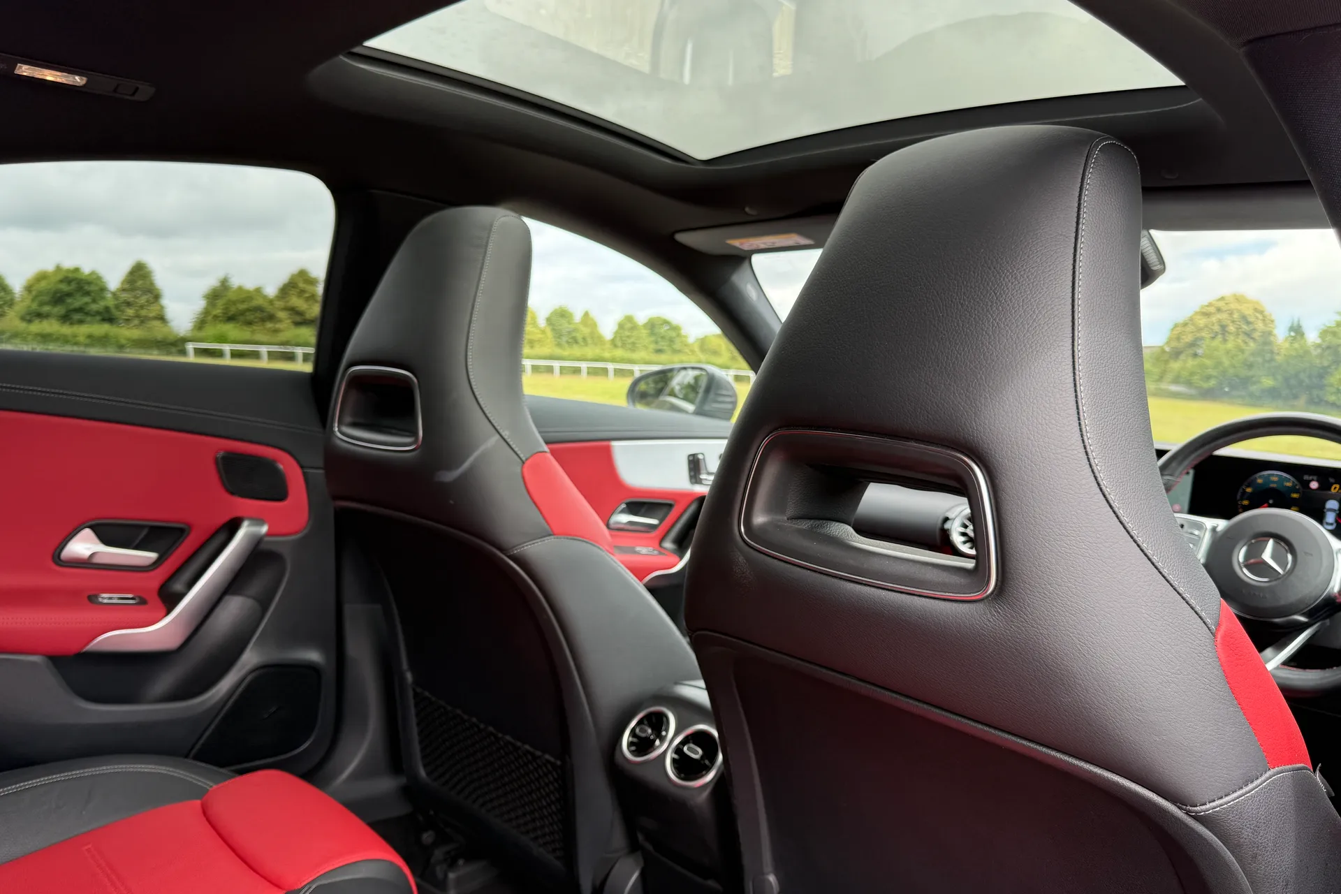 MERCEDES-BENZ CLA thumbnail image number 20