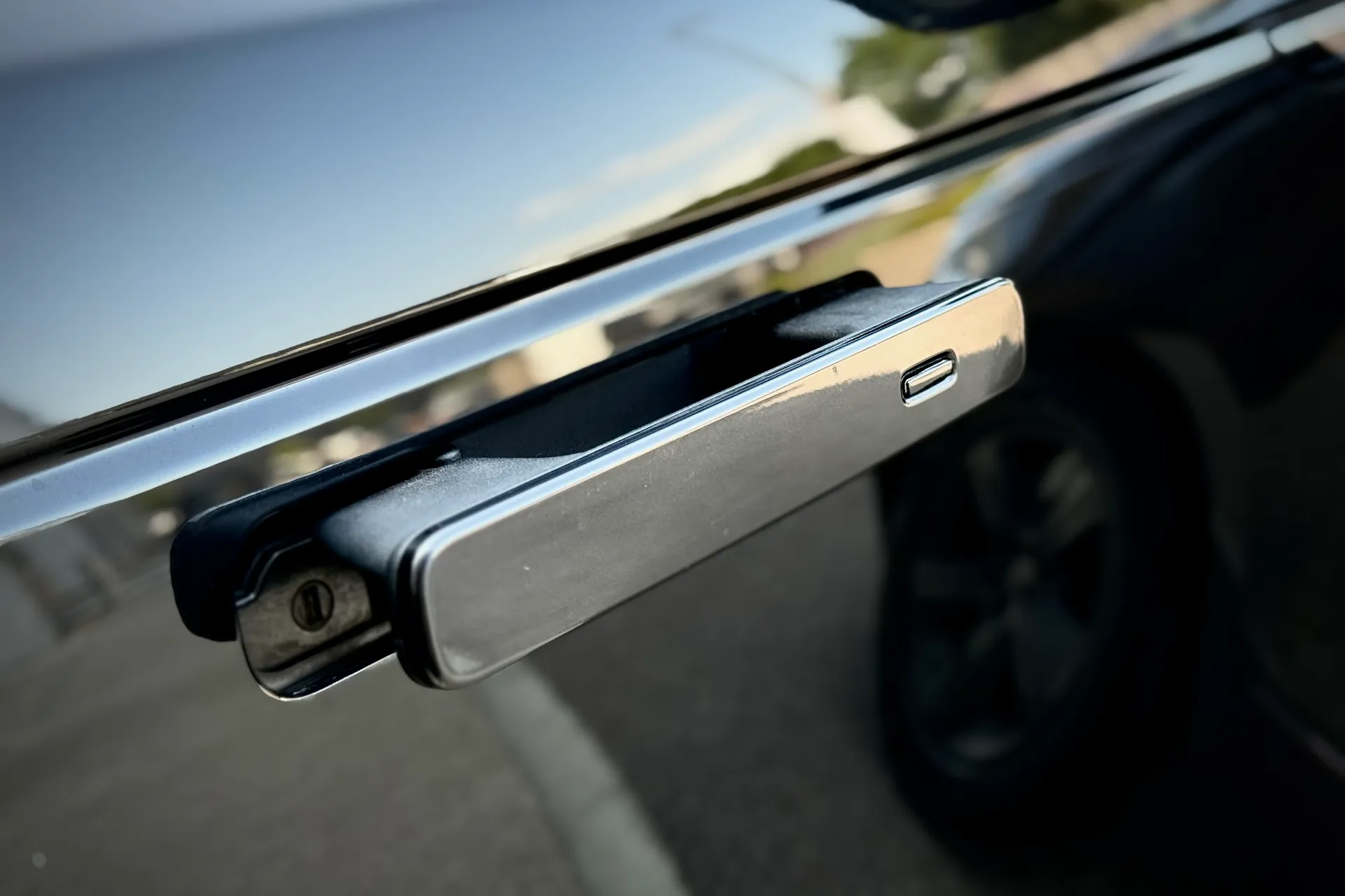 LAND ROVER RANGE ROVER VELAR thumbnail image number 21