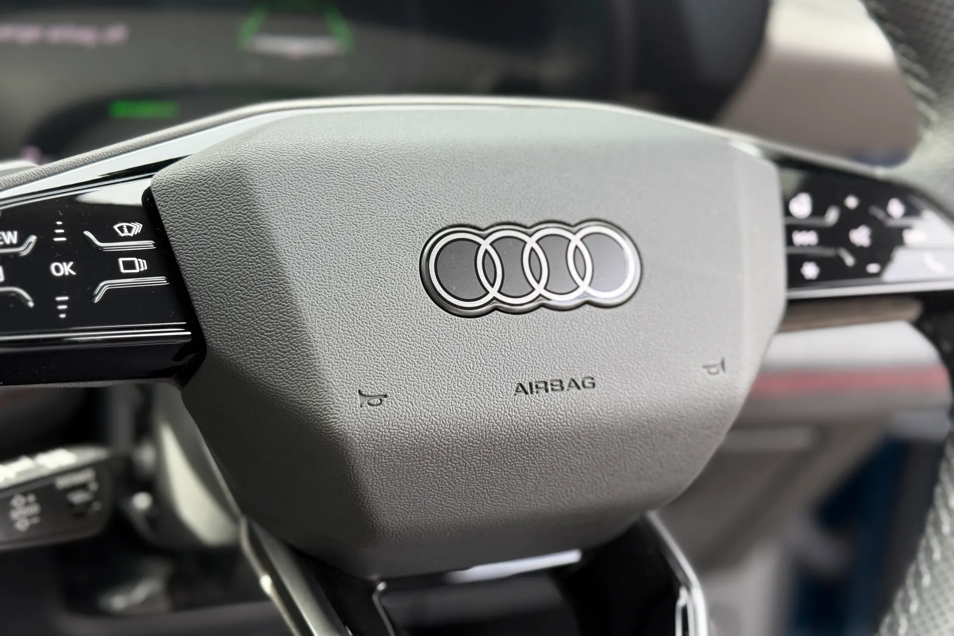 Audi A6 thumbnail image number 8