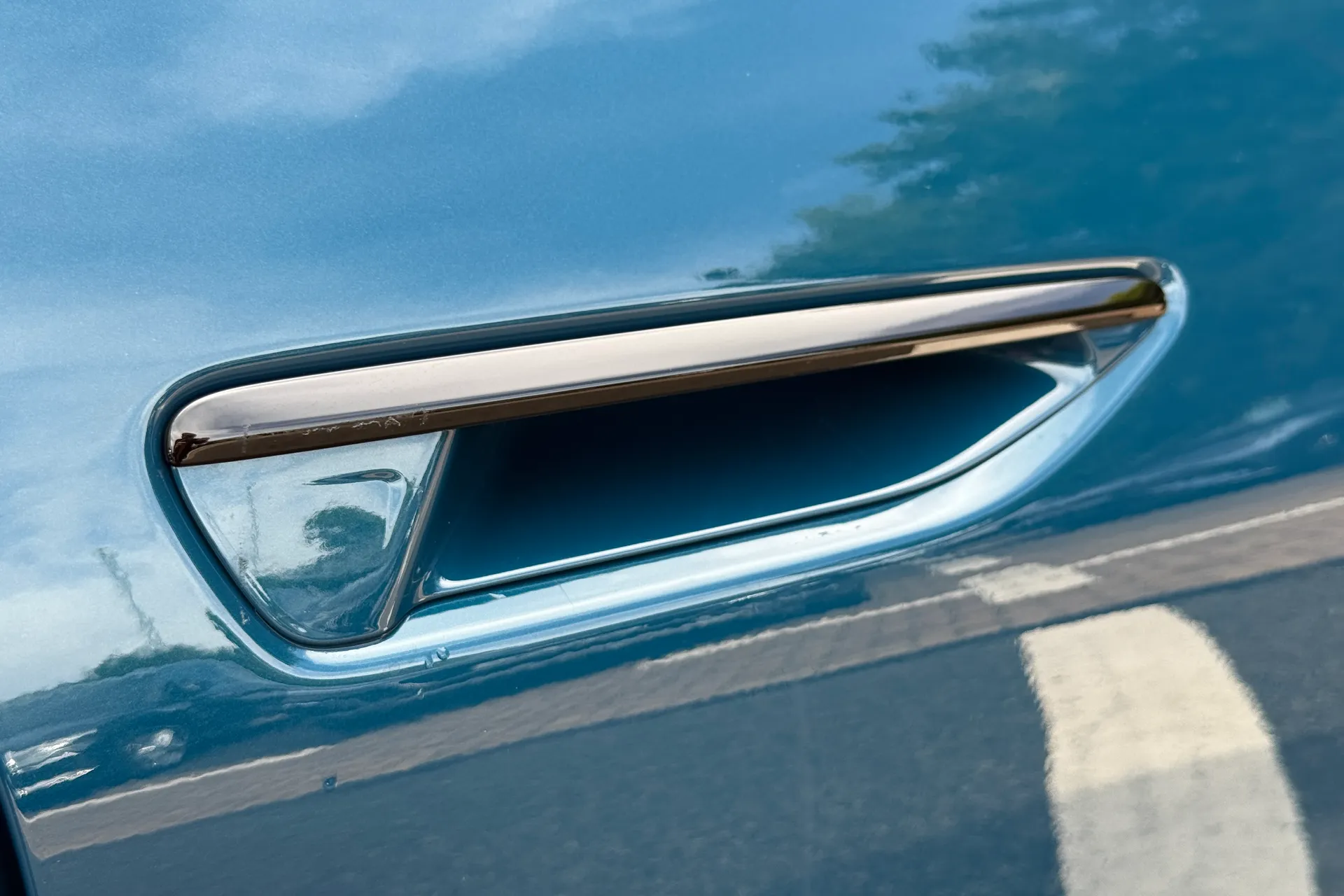 Audi A6 thumbnail image number 26