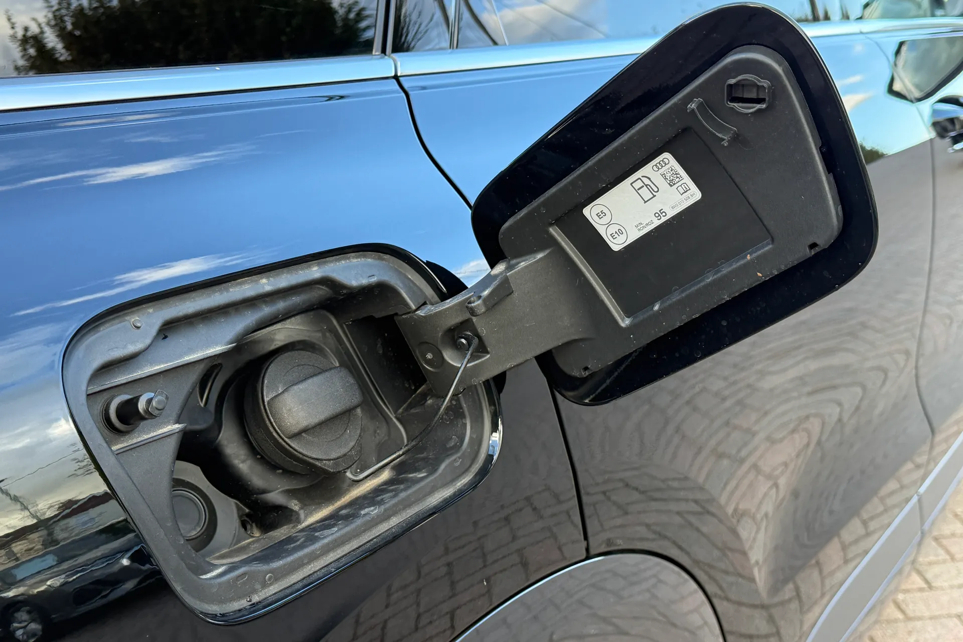 Audi Q5 thumbnail image number 46