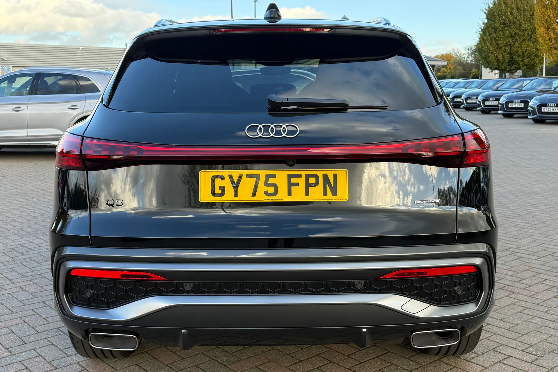 Audi Q5 thumbnail image number 25