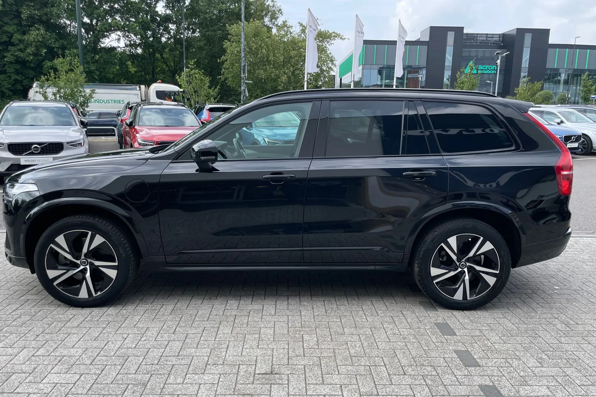 Volvo XC90 thumbnail image number 12
