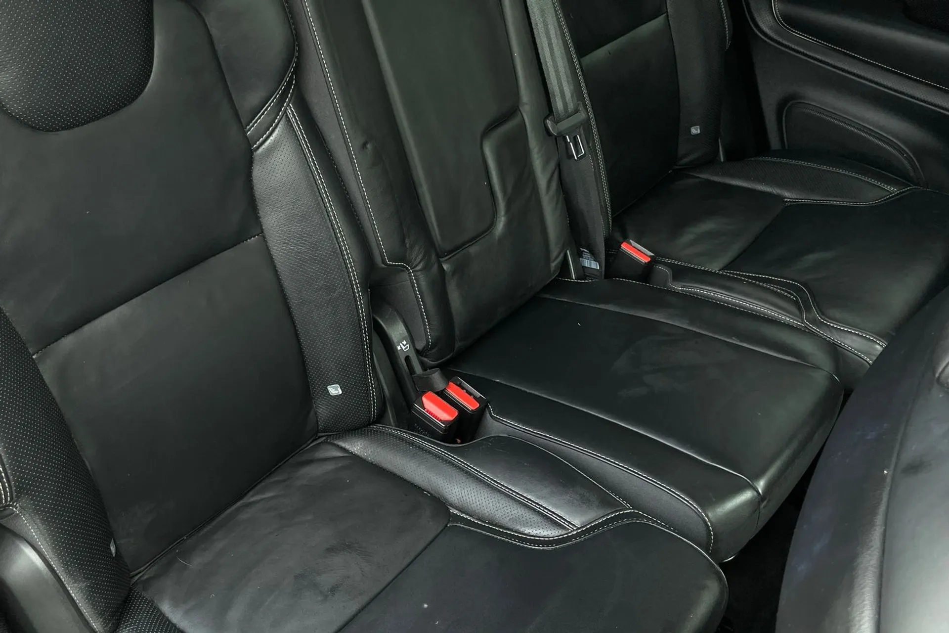 Volvo XC90 thumbnail image number 26