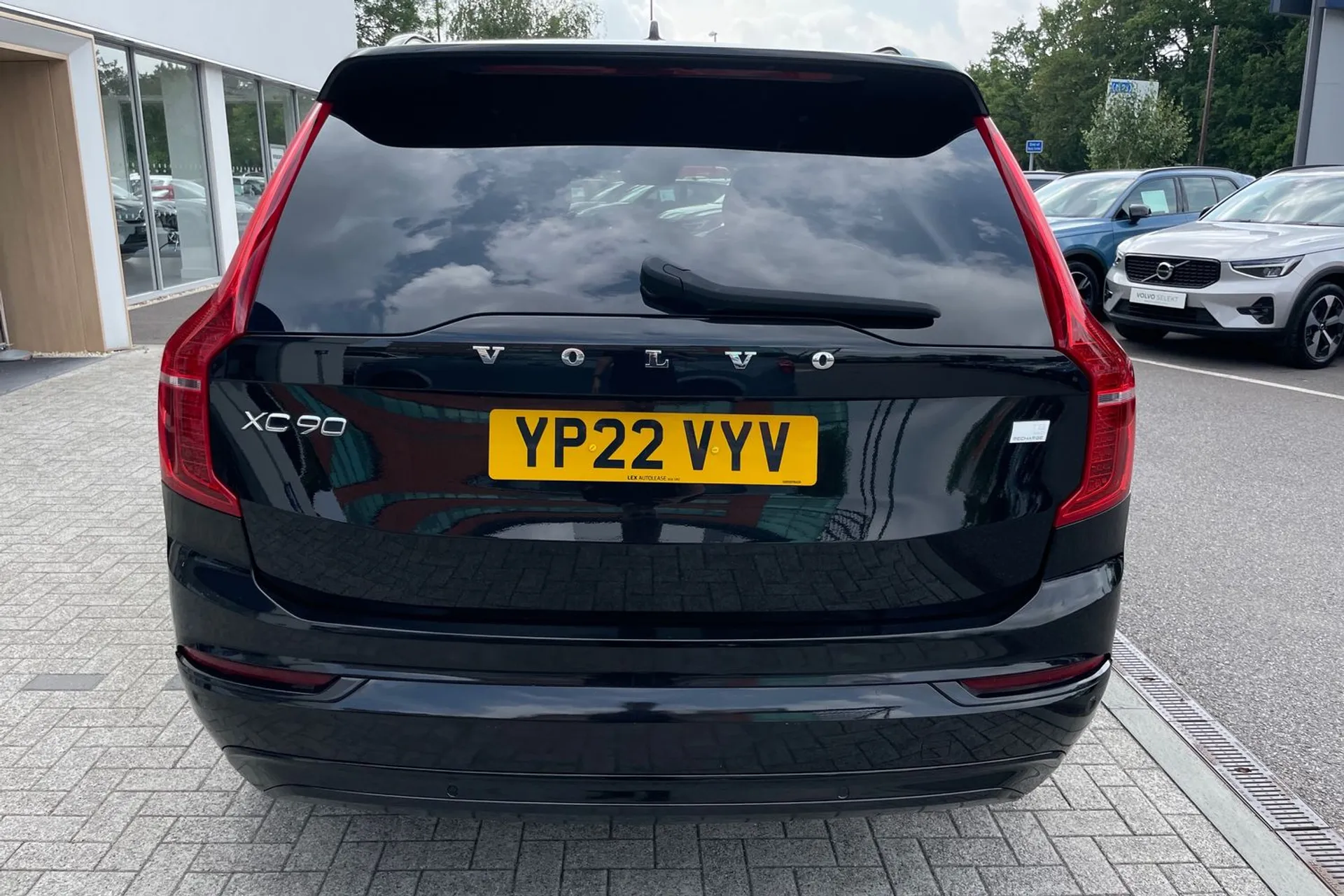 Volvo XC90 thumbnail image number 10