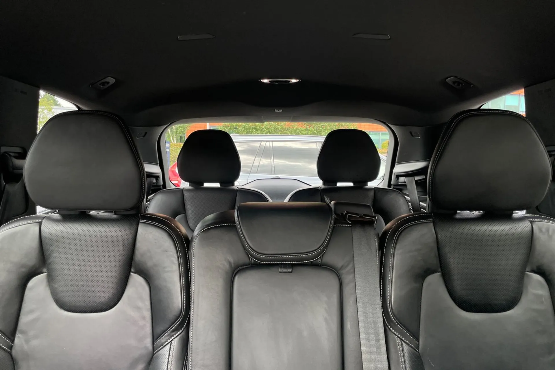 Volvo XC90 thumbnail image number 6