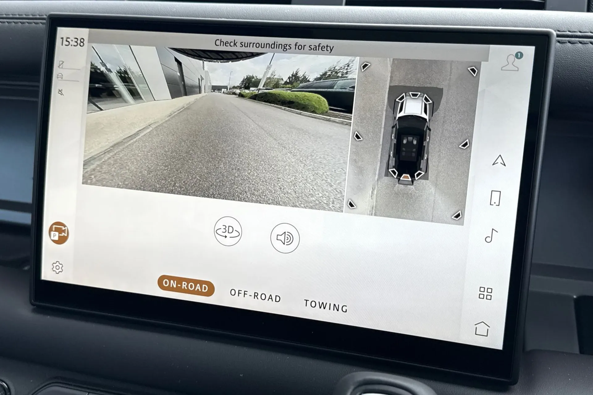 LAND ROVER Defender 110 thumbnail image number 8