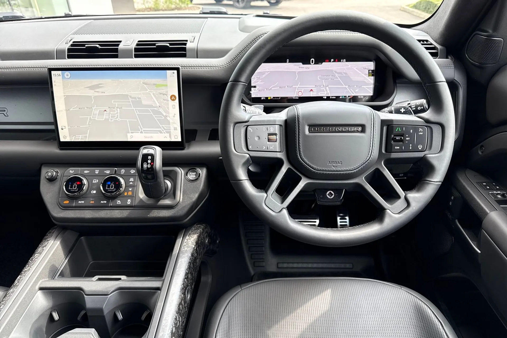 LAND ROVER Defender 110 thumbnail image number 54