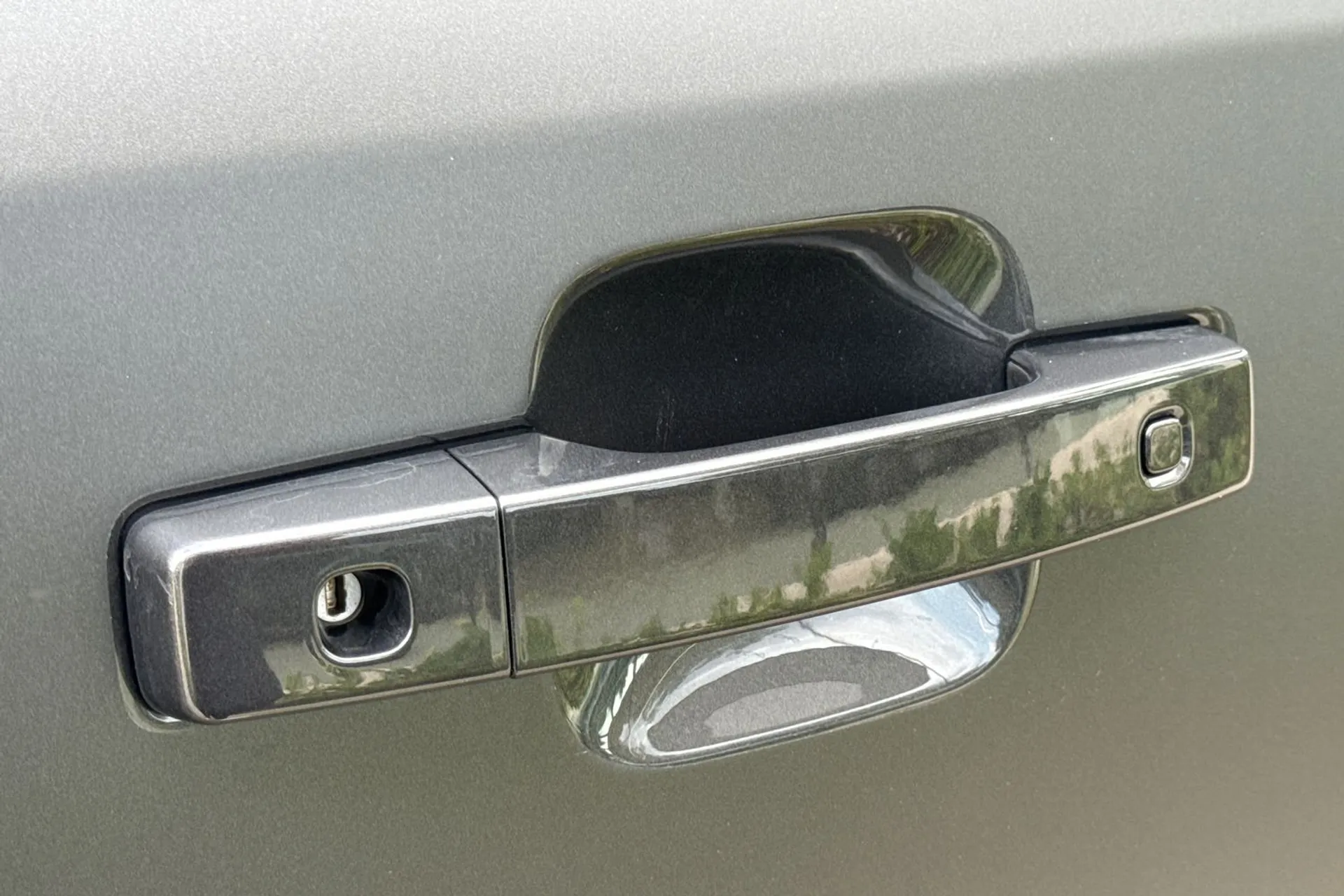 LAND ROVER Defender 110 thumbnail image number 72