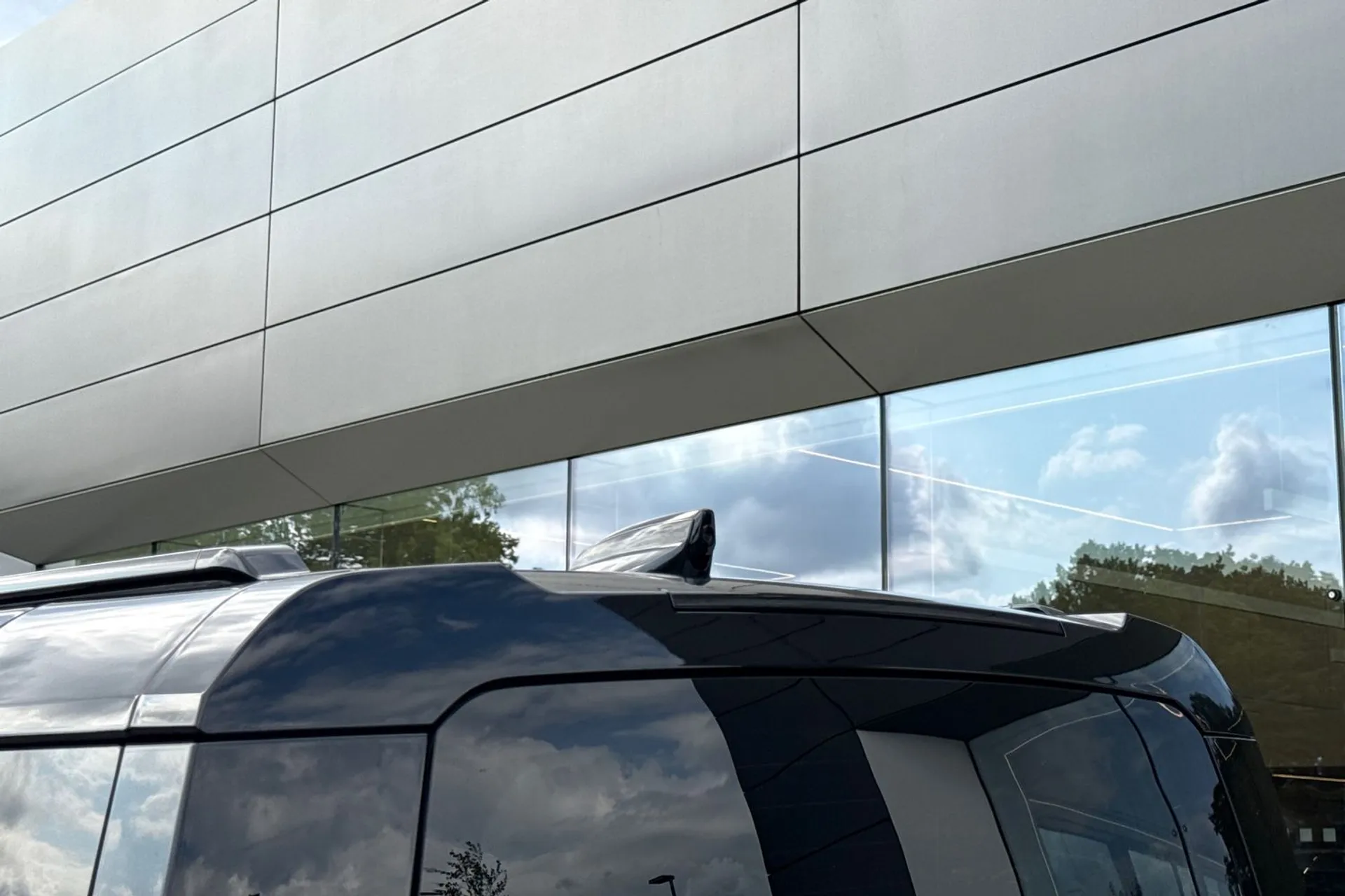 LAND ROVER Defender 110 thumbnail image number 71