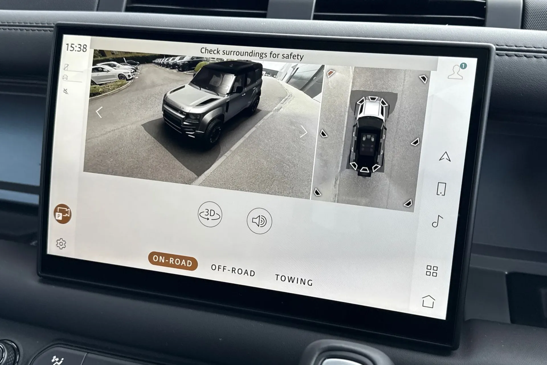 LAND ROVER Defender 110 thumbnail image number 10