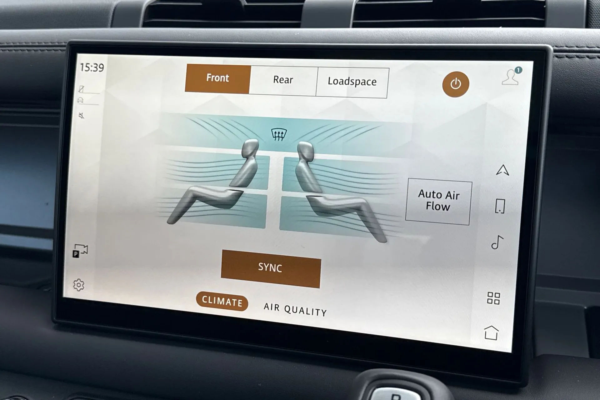 LAND ROVER Defender 110 thumbnail image number 63