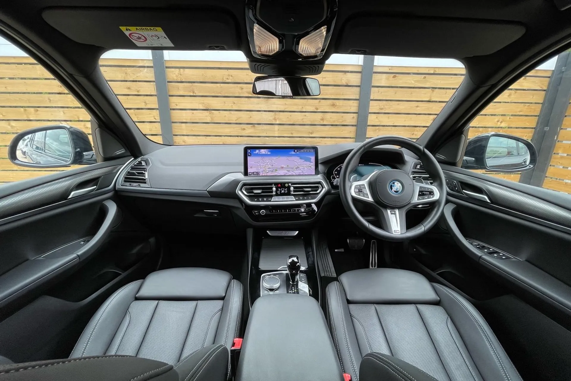 BMW X3 thumbnail image number 3