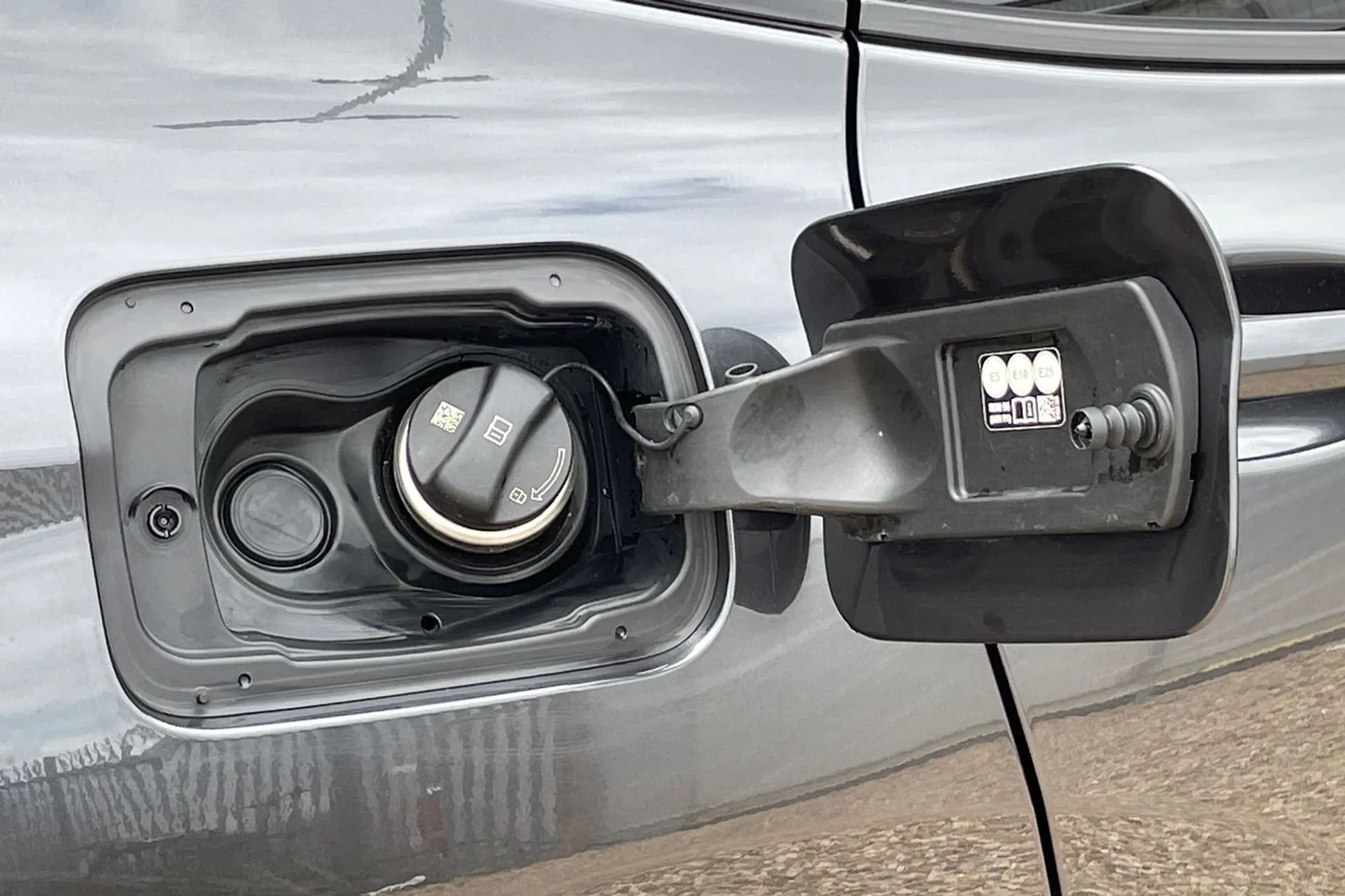 BMW X3 thumbnail image number 18