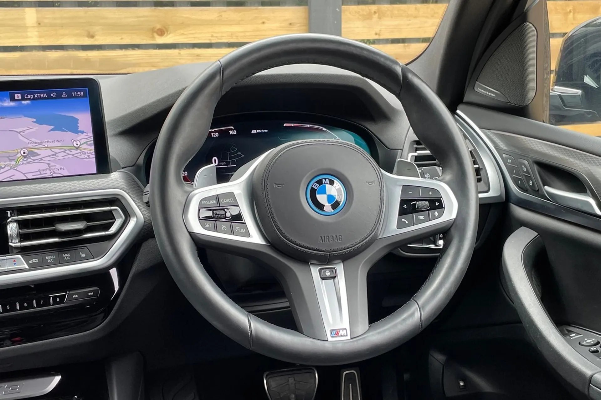 BMW X3 thumbnail image number 34