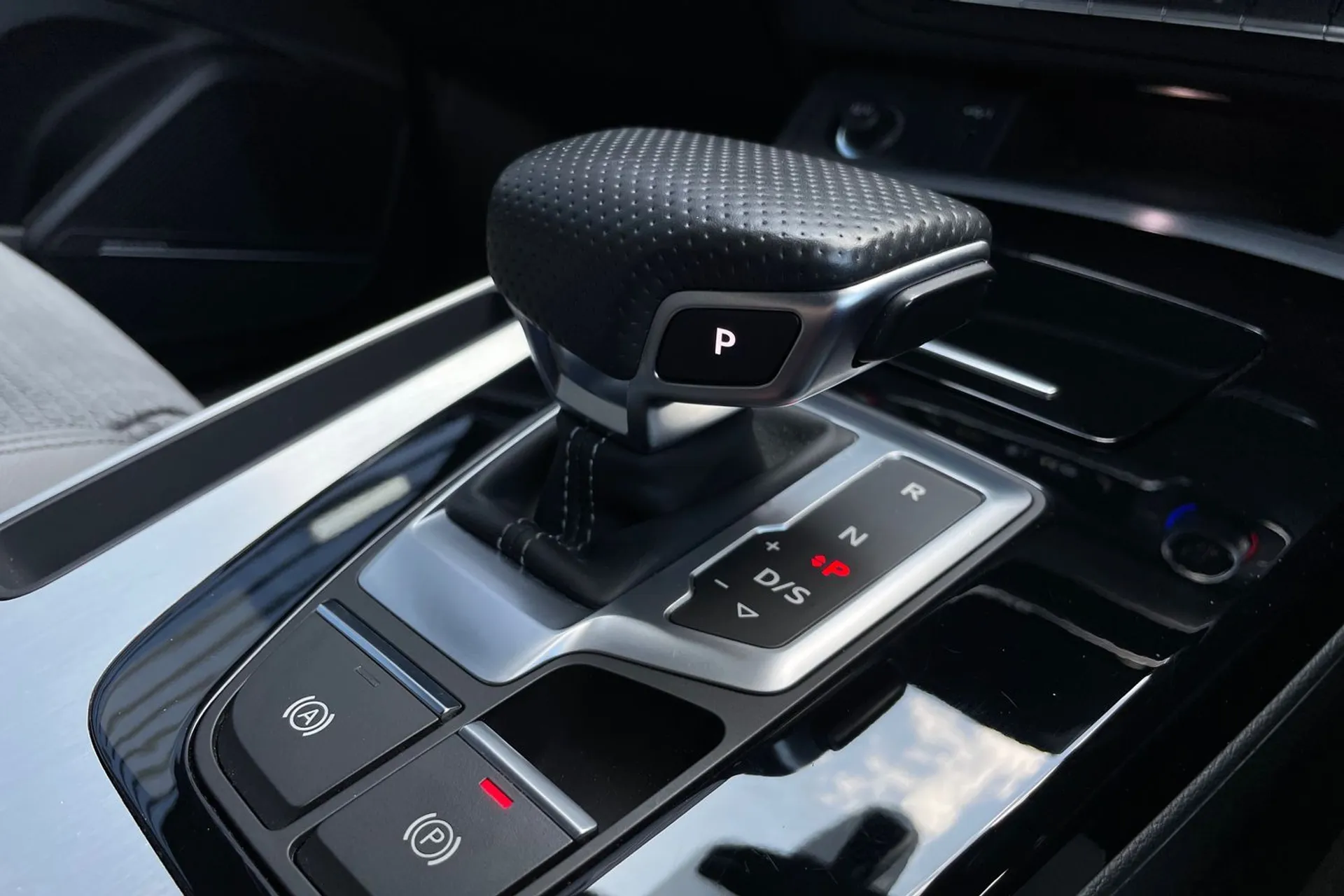 Audi Q5 thumbnail image number 51