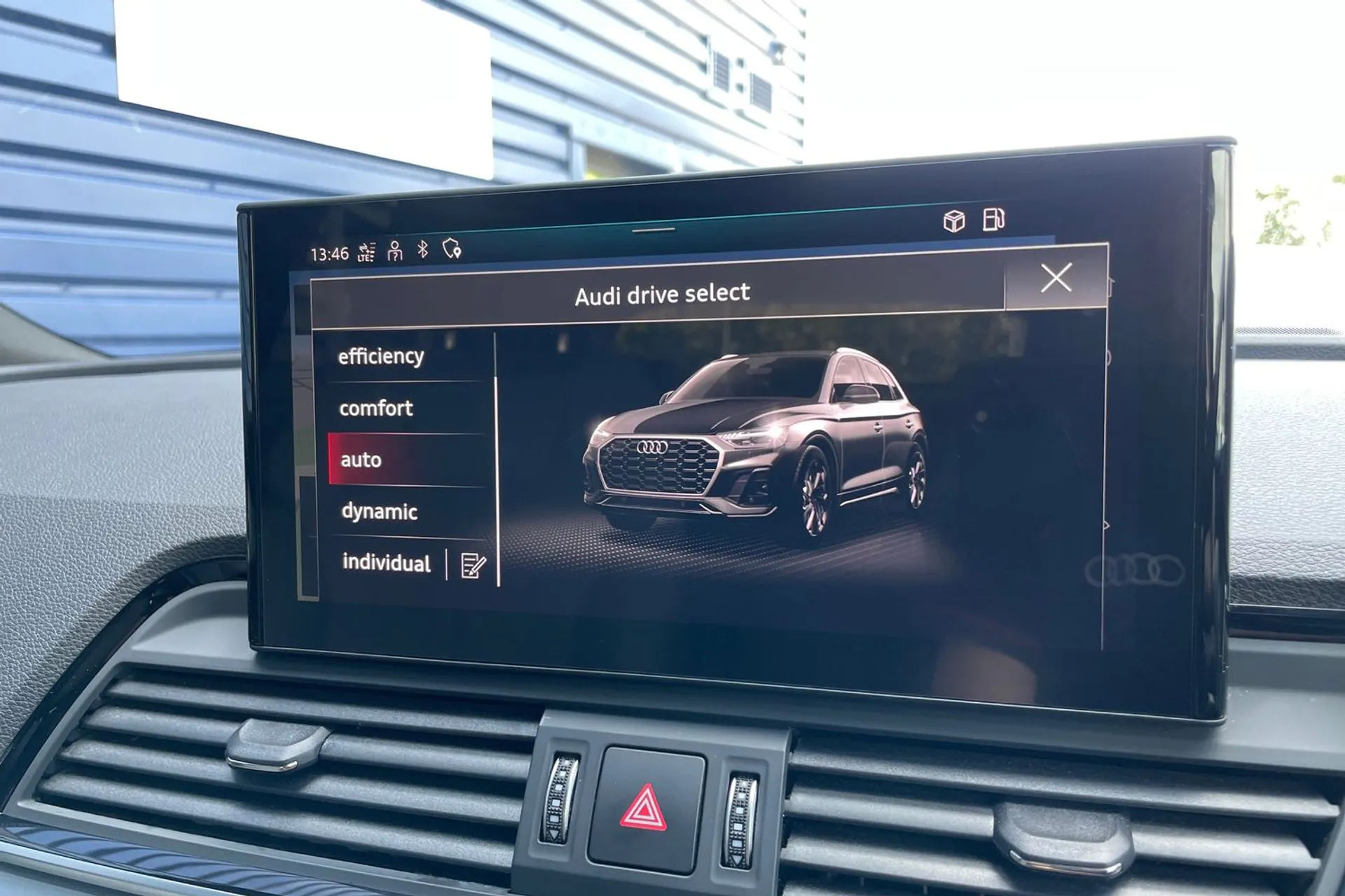 Audi Q5 thumbnail image number 42