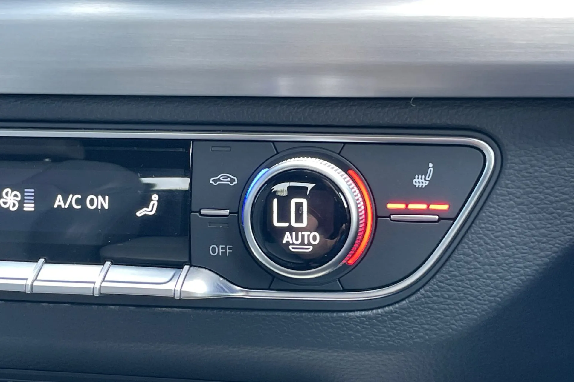 Audi Q5 thumbnail image number 45