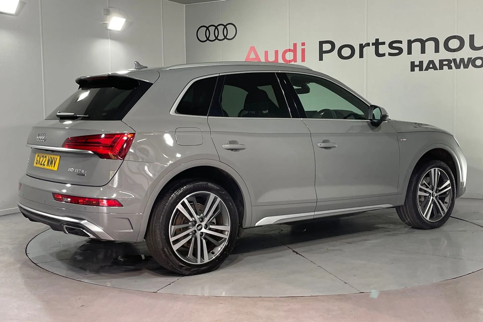 Audi Q5 thumbnail image number 9