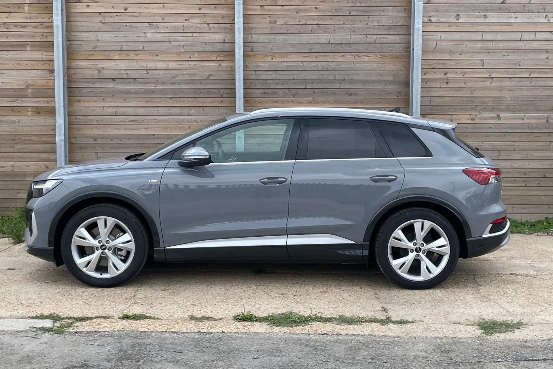 Audi Q4 e-tron thumbnail image number 40