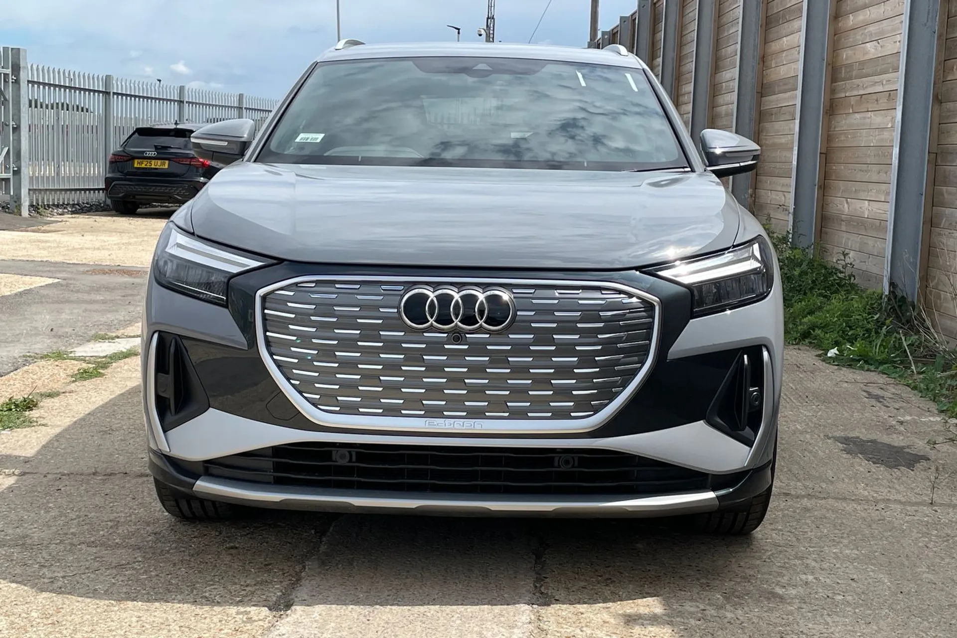 Audi Q4 e-tron thumbnail image number 39