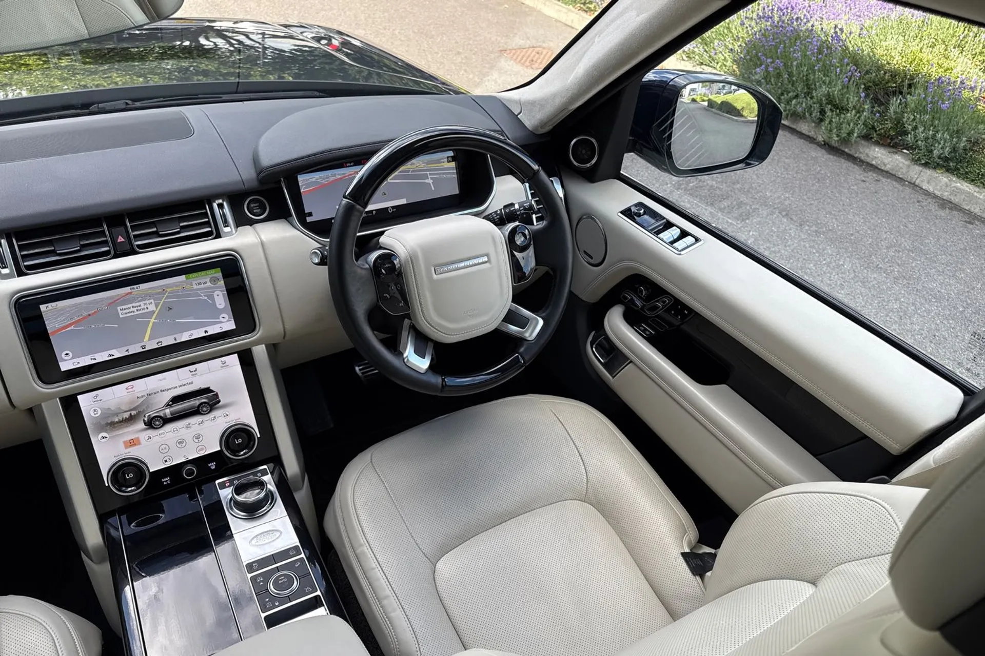 LAND ROVER RANGE ROVER thumbnail image number 26