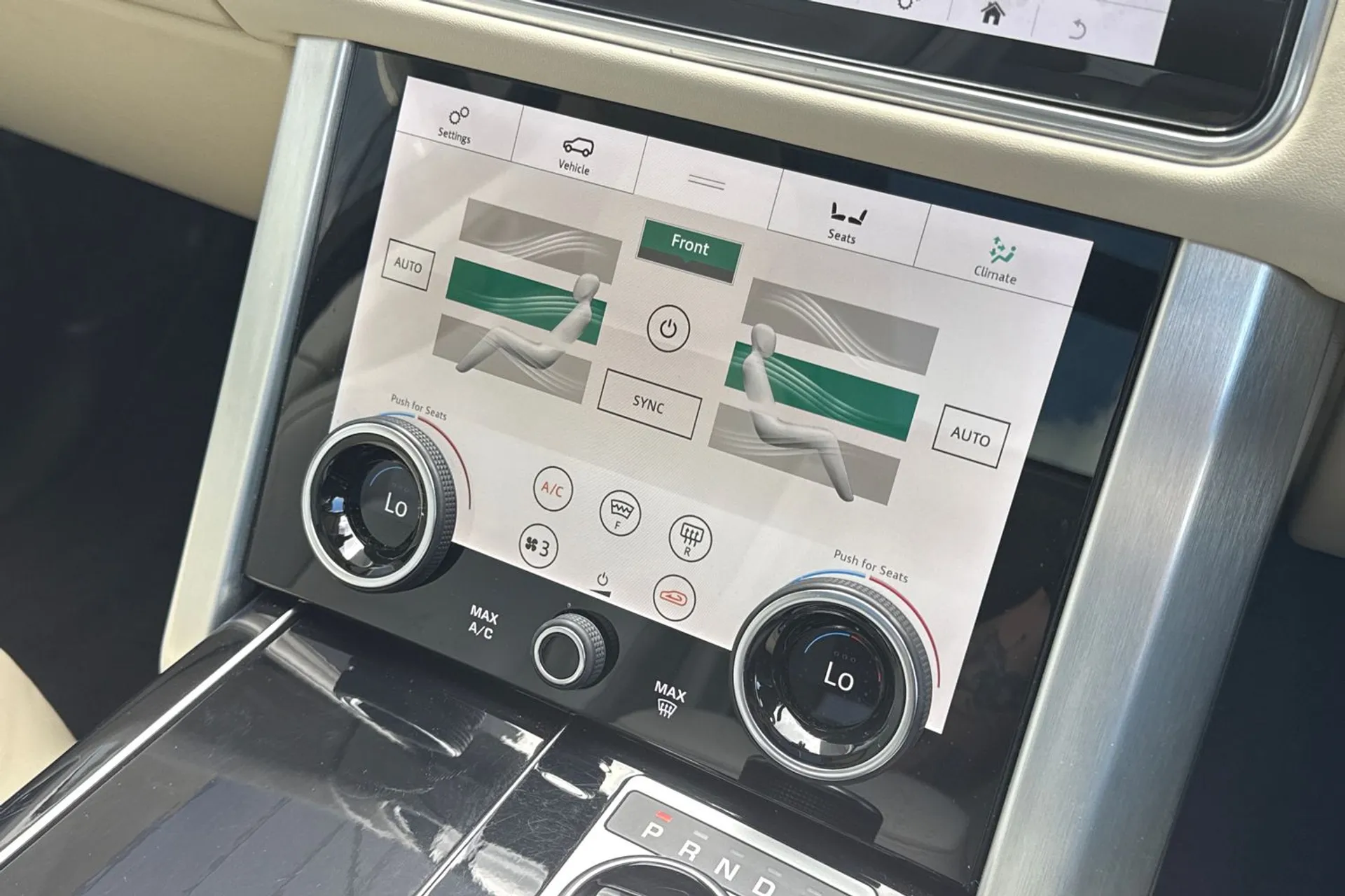 LAND ROVER RANGE ROVER thumbnail image number 54