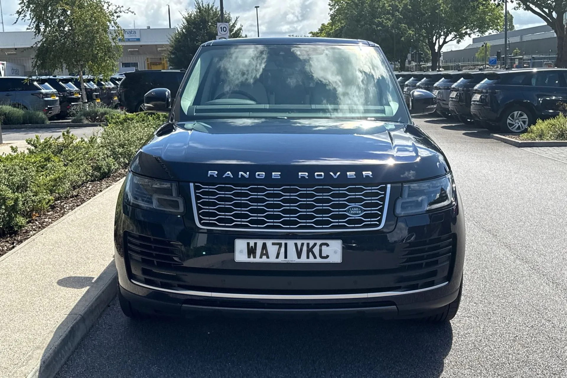 LAND ROVER RANGE ROVER thumbnail image number 19