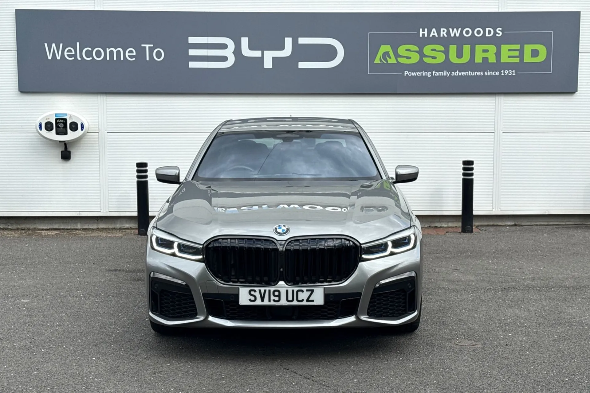 BMW 7 SERIES thumbnail image number 15