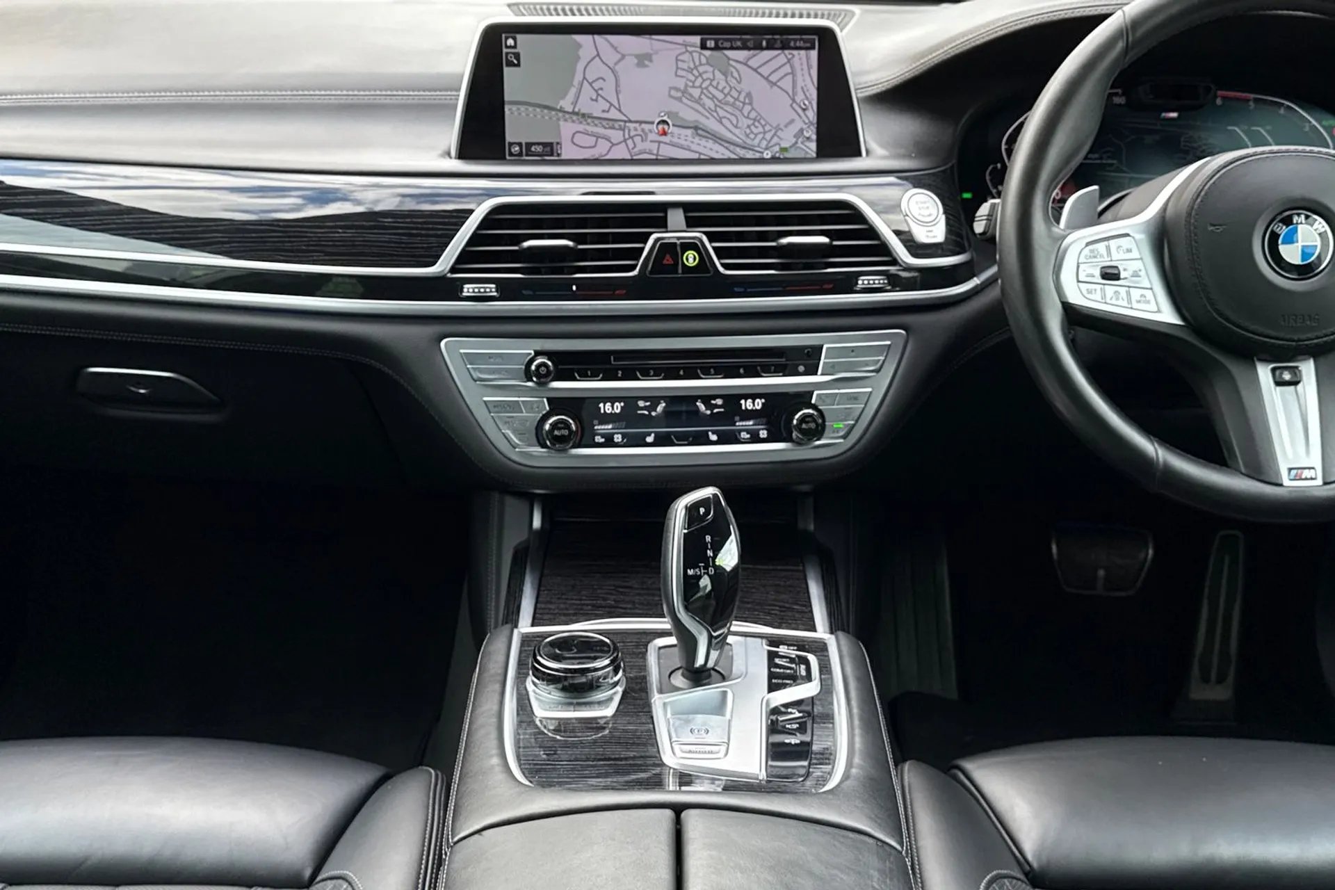 BMW 7 SERIES thumbnail image number 38