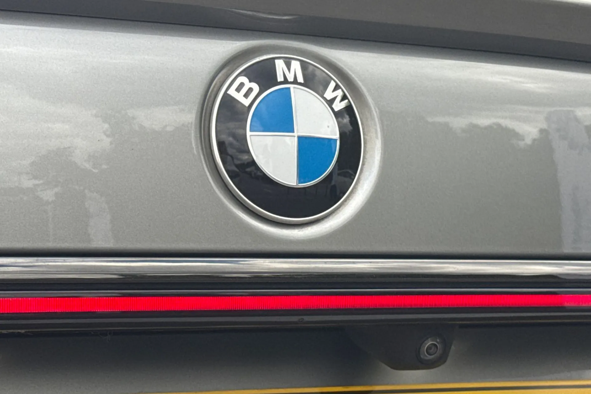 BMW 7 SERIES thumbnail image number 51