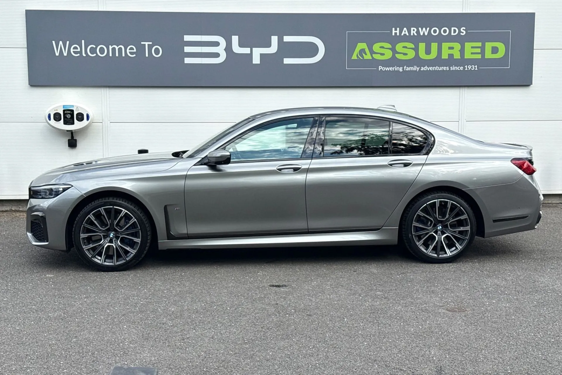 BMW 7 SERIES thumbnail image number 13
