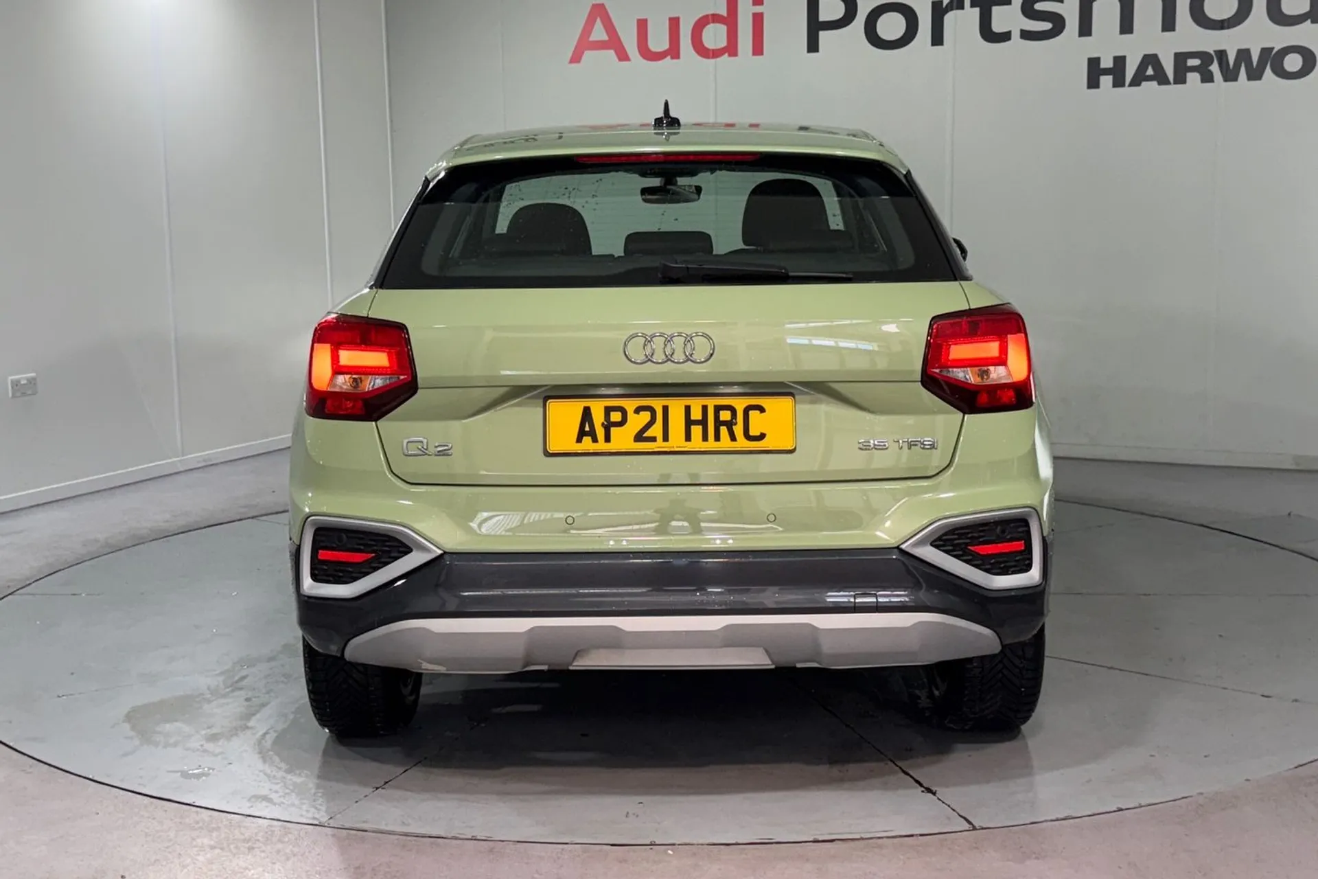 Audi Q2 thumbnail image number 7