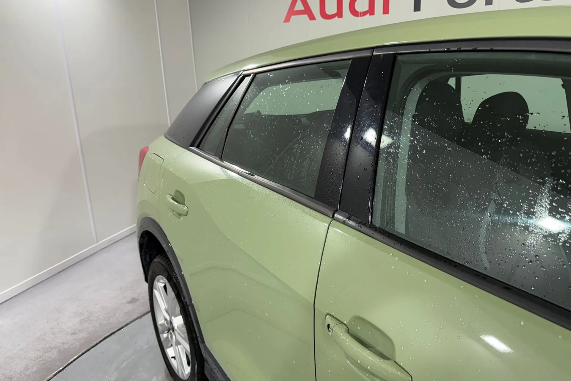 Audi Q2 thumbnail image number 13